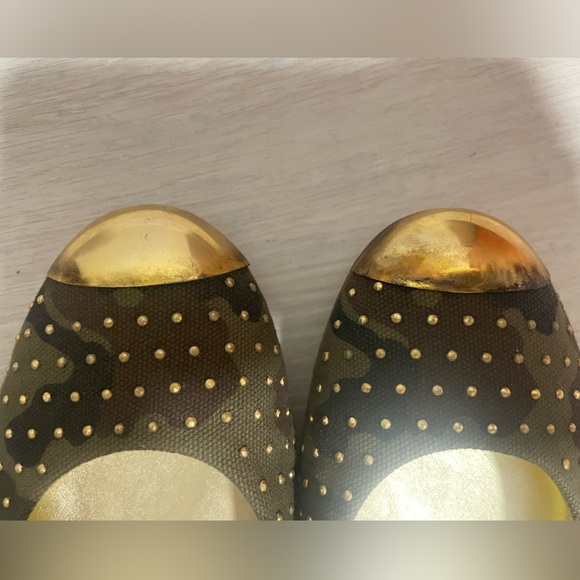 Giuseppe Zanotti Camo Studded gold metal tip flat Sz:40 - Picture 3 of 9